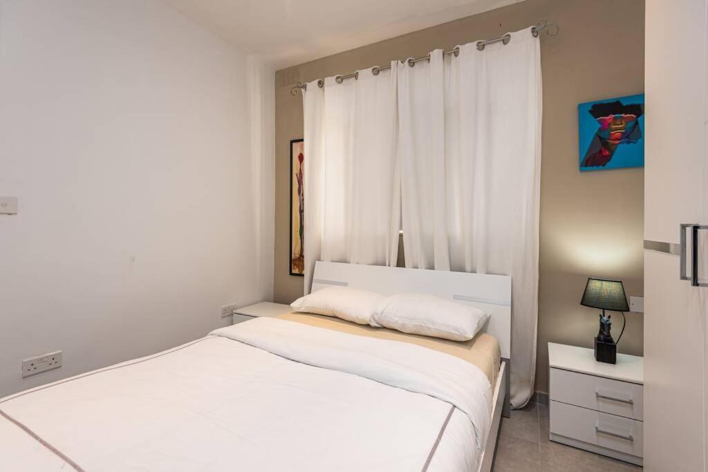 Sliema Smart Seaview Apartment Exterior photo